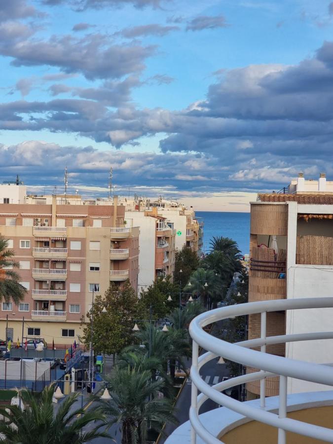 Ferienwohnung Residenz Habaneras Torrevieja Exterior foto