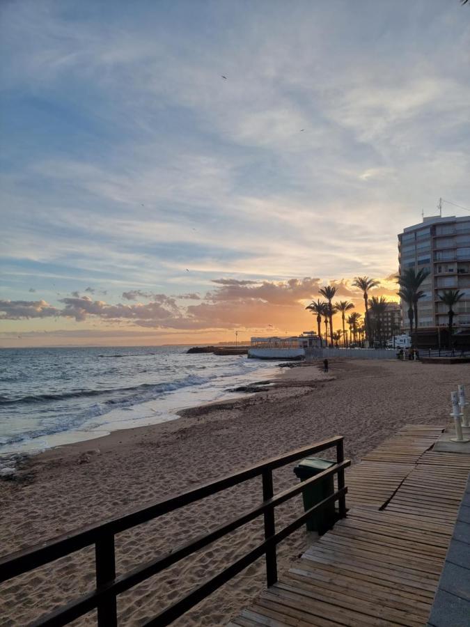 Ferienwohnung Residenz Habaneras Torrevieja Exterior foto