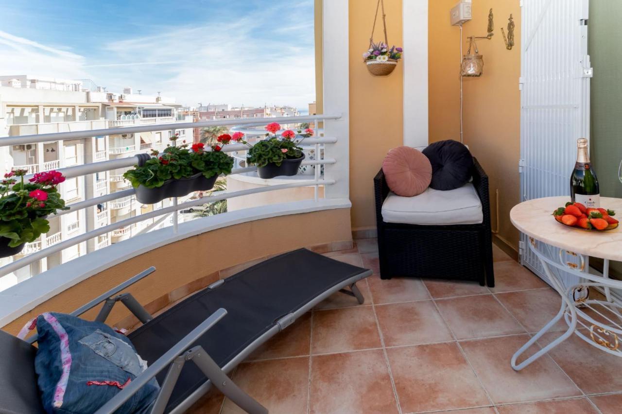 Ferienwohnung Residenz Habaneras Torrevieja Exterior foto